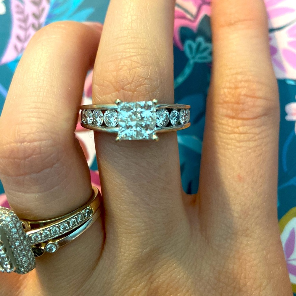 DEAL ALERT! 1.75K Kay’s Diamond. 14K!